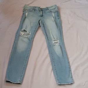 * Garage distressed jeans